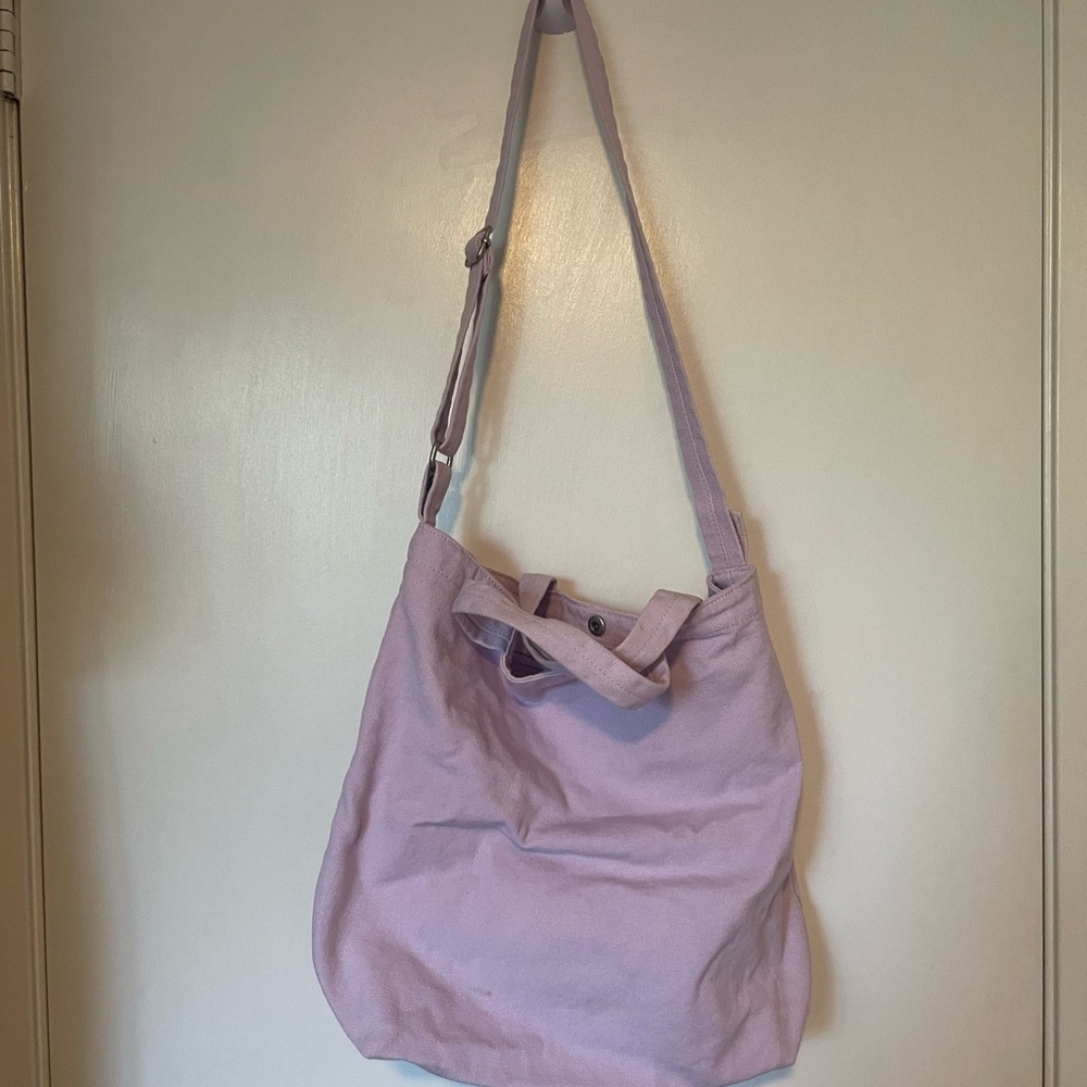 BAGGU Horizontal Duck Lavender Canvas Tote Shoulder Bag